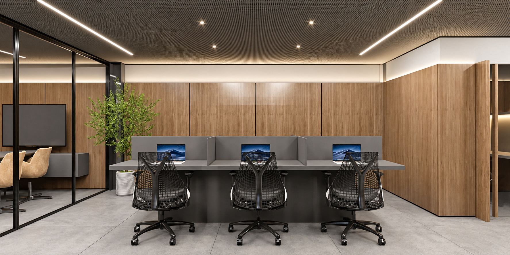 Coworking com bancada compartilhada e cadeiras ergonômicas